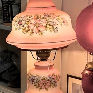 1800s Hurricane Lamp excellent condition. Antique